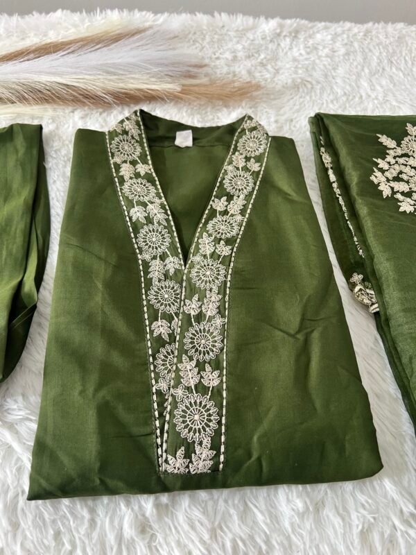 Olive Green Embroidered Roman Silk  Kurta Set with Sheer Scalloped Dupatta
